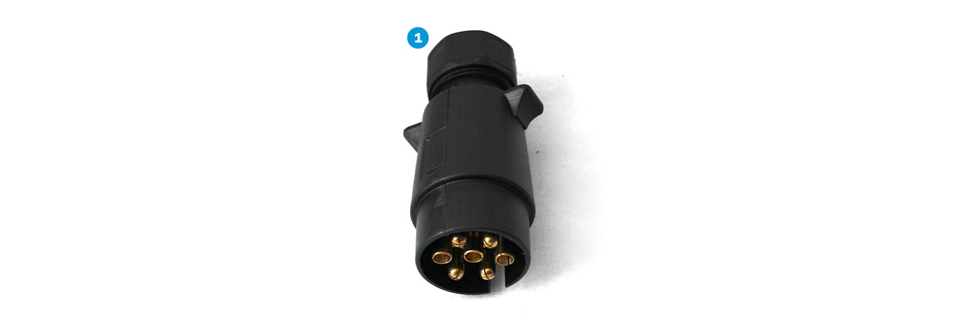 7 PIN Large Round Plastic Connector