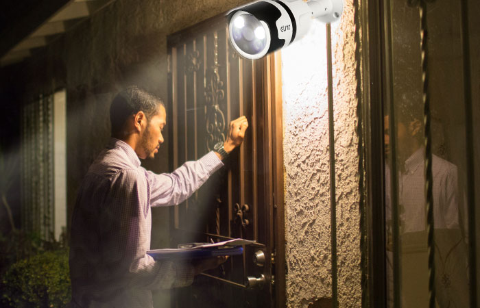 flood light motion detector on wireless security camera