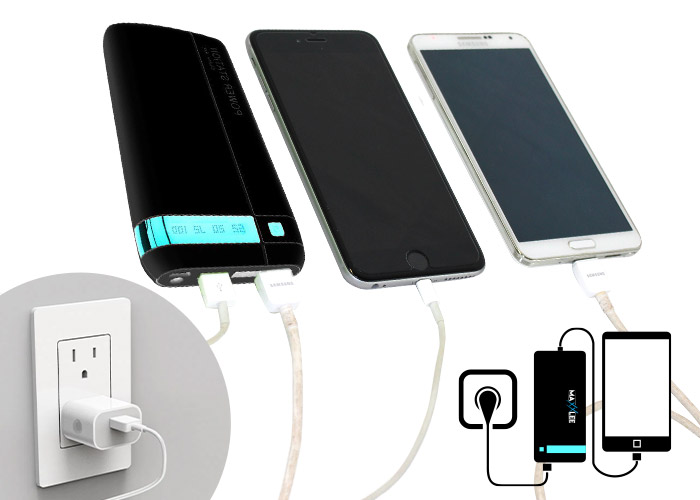 power bank charging 2 different devices